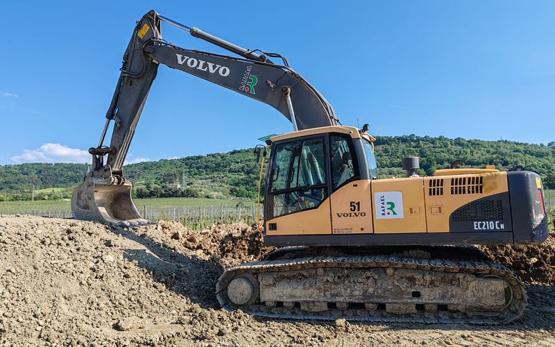 Tracked excavator with digging bucket; breakers, augers and grabs available (illustrative stock photo)