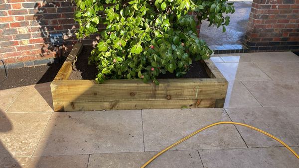Lichfield garden transformation: sandstone paving, sleeper beds, gravel and hardwood pergola – Staff4dshire Properties
