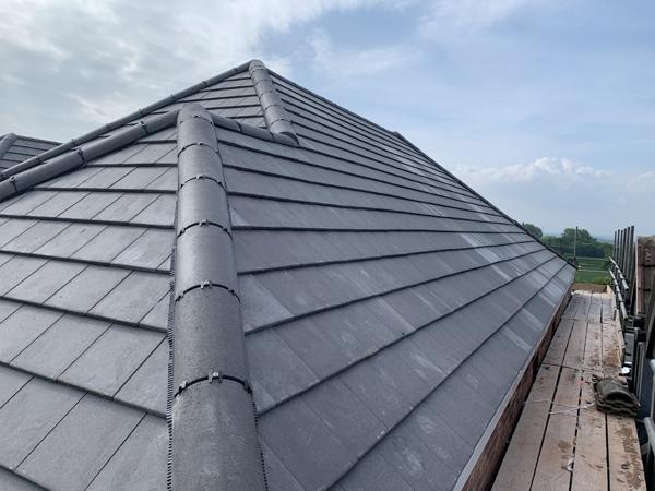 New hipped tile roof on a new build – Staff4dshire Roofing Specialists